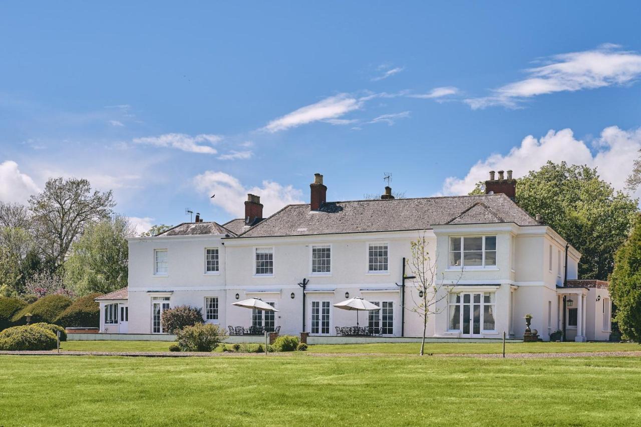 Equestrian Manor Villa Upton upon Severn Exterior photo