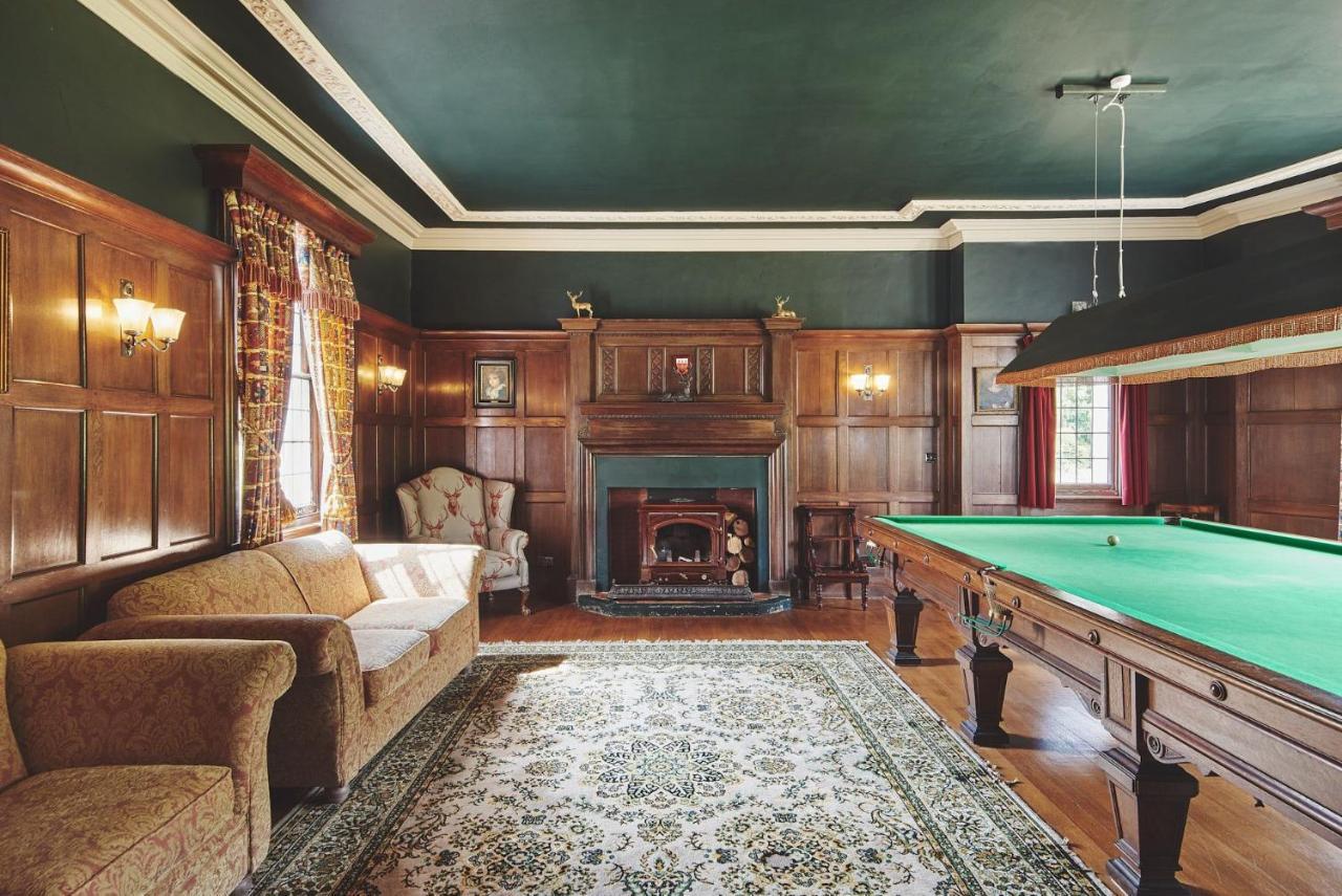 Equestrian Manor Villa Upton upon Severn Exterior photo